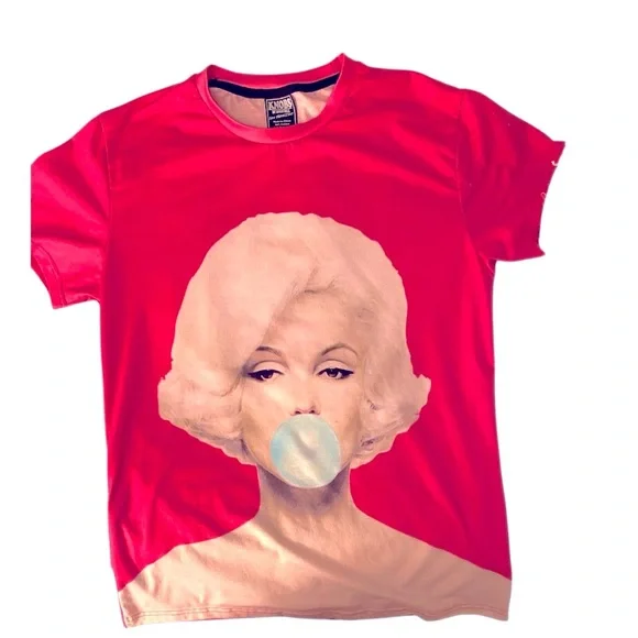 Marilyn Monroe Bubblegum Vibrant Pink Short Sleeve Tee Size Small - Picture 1 of 5